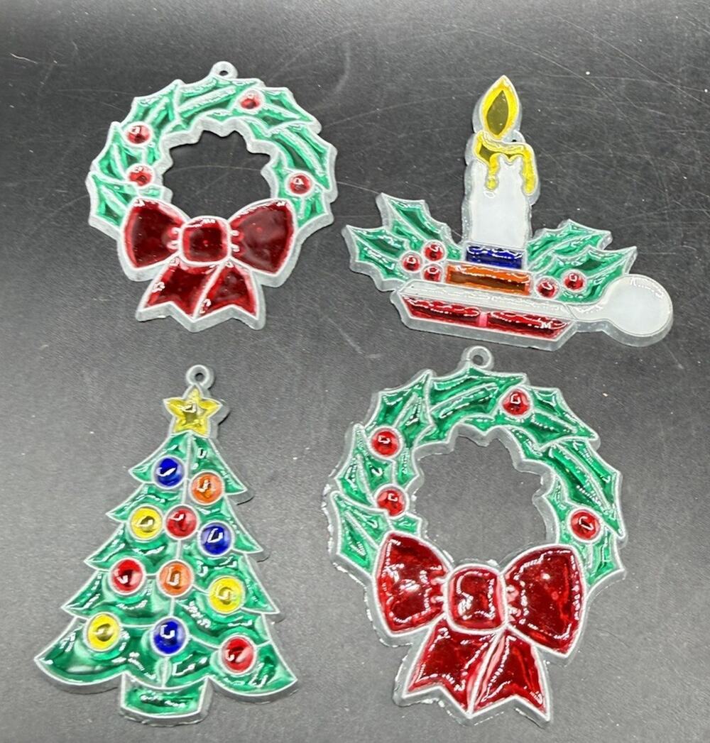 4 Vintage Suncatcher Stained Glass Christmas Ornament Wreath & More -LO31